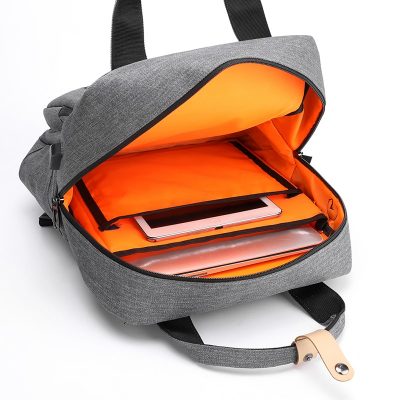 How to protect a laptop in a backpack 1