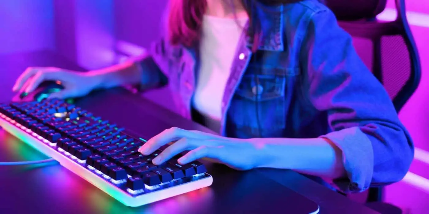 Best mechanical keyboard for gaming 9